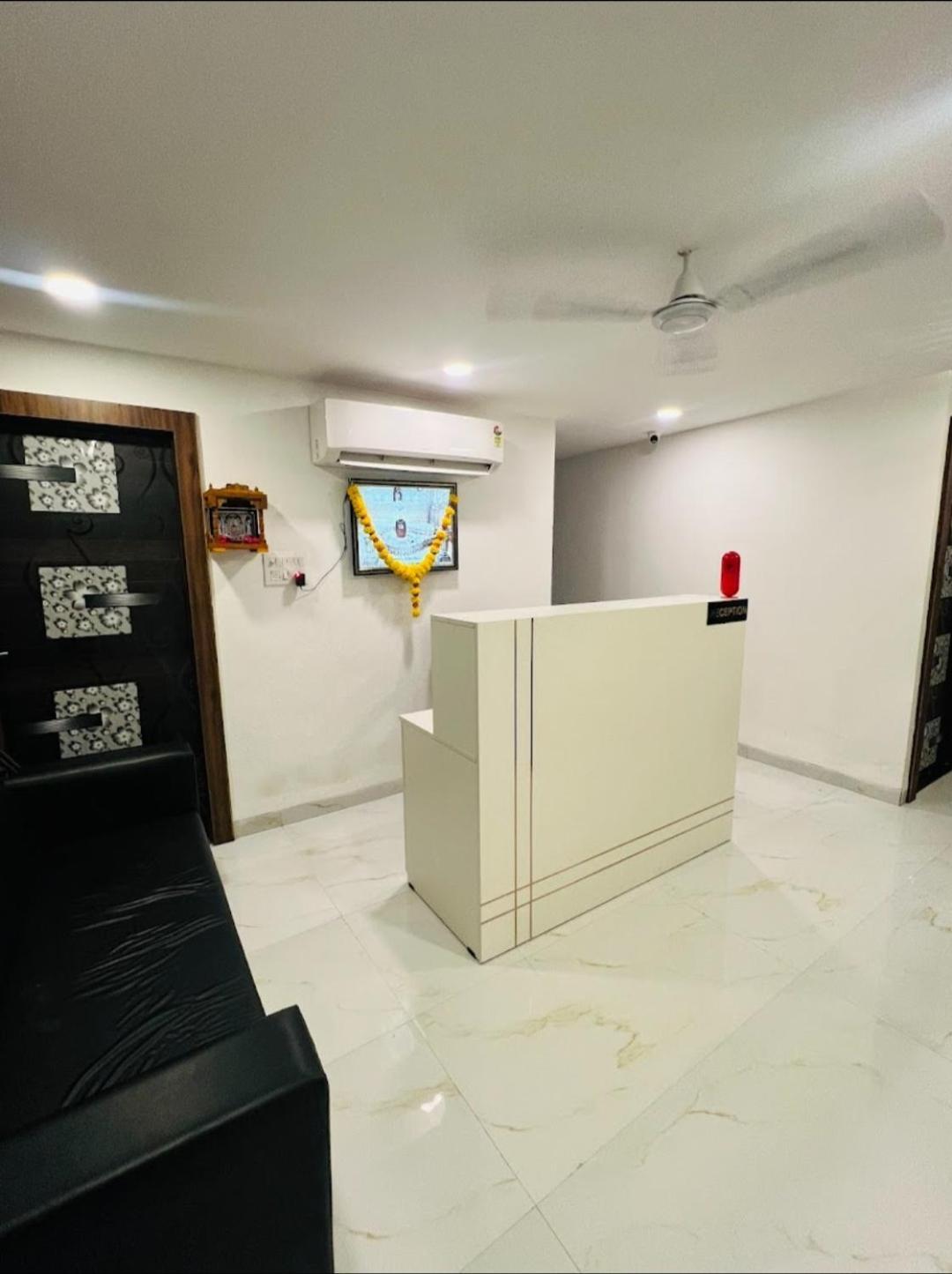 Hotel Shiv Indore